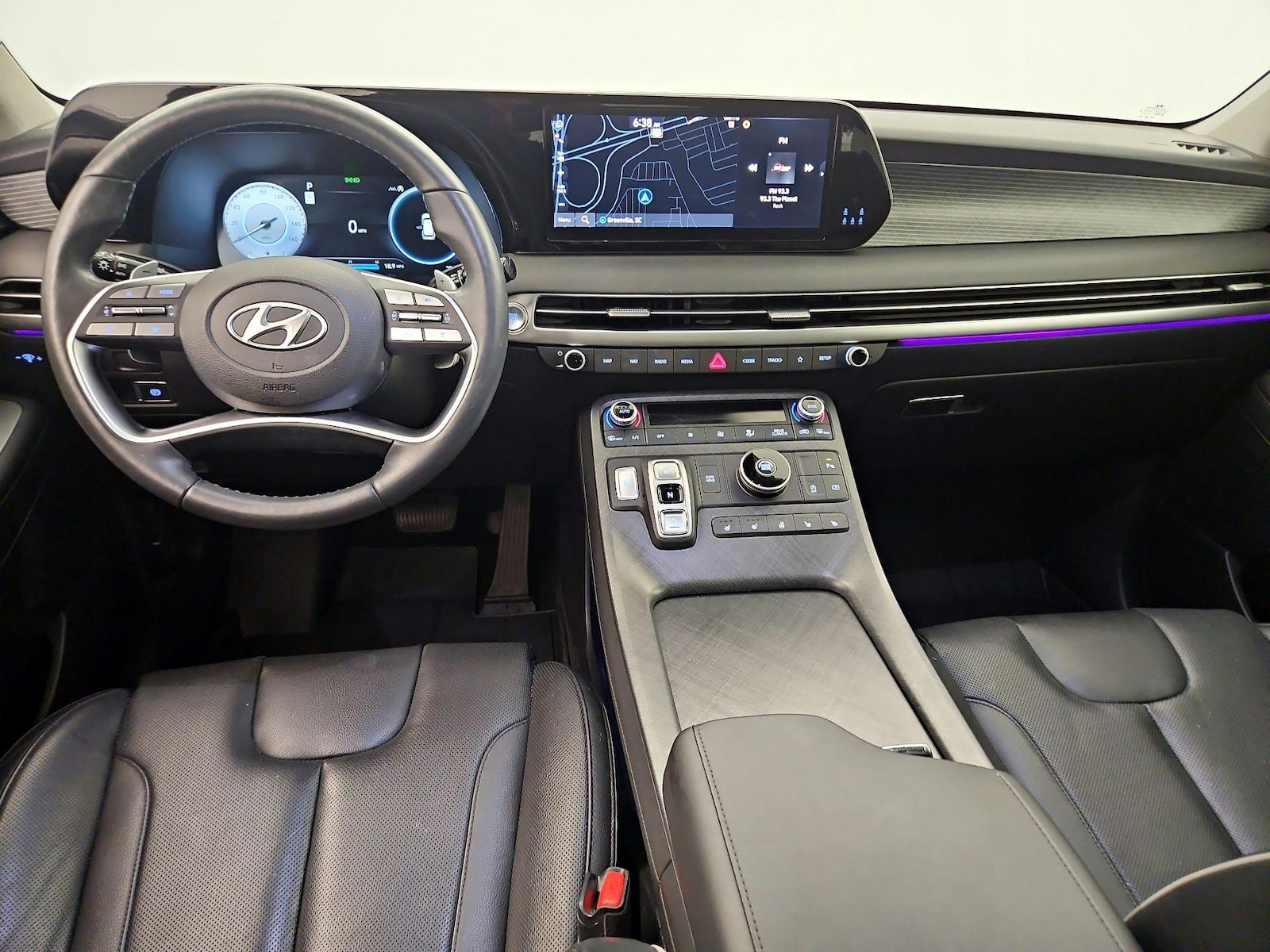 2024 Hyundai Palisade Limited - Photo 10