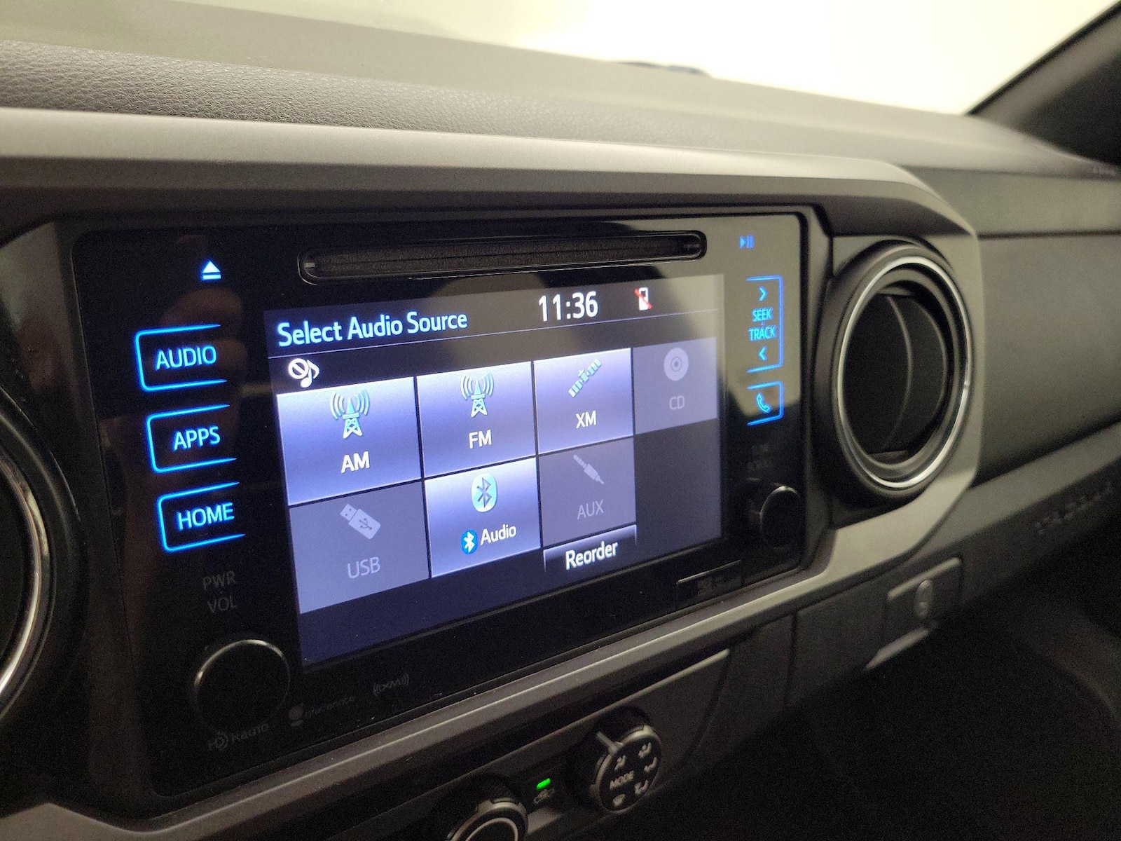 2019 Toyota Tacoma TRD Sport - Photo 16
