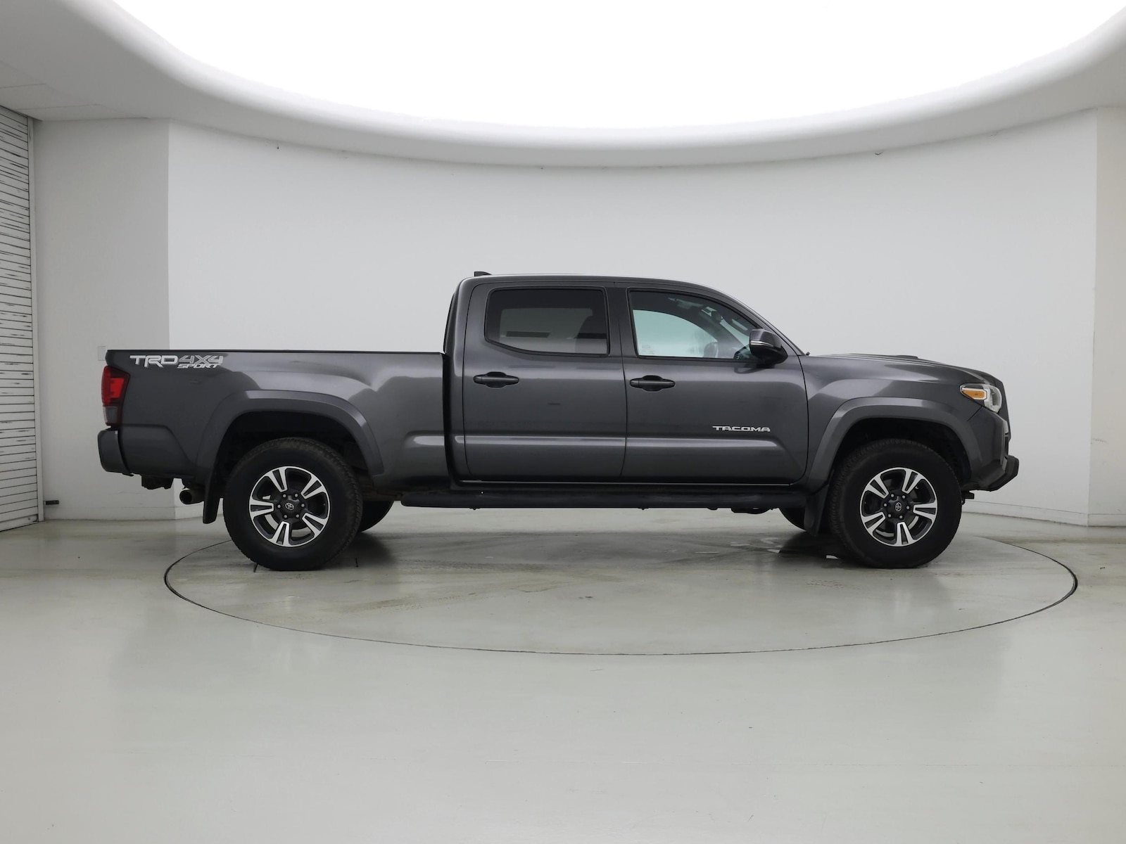 2019 Toyota Tacoma TRD Sport - Photo 8