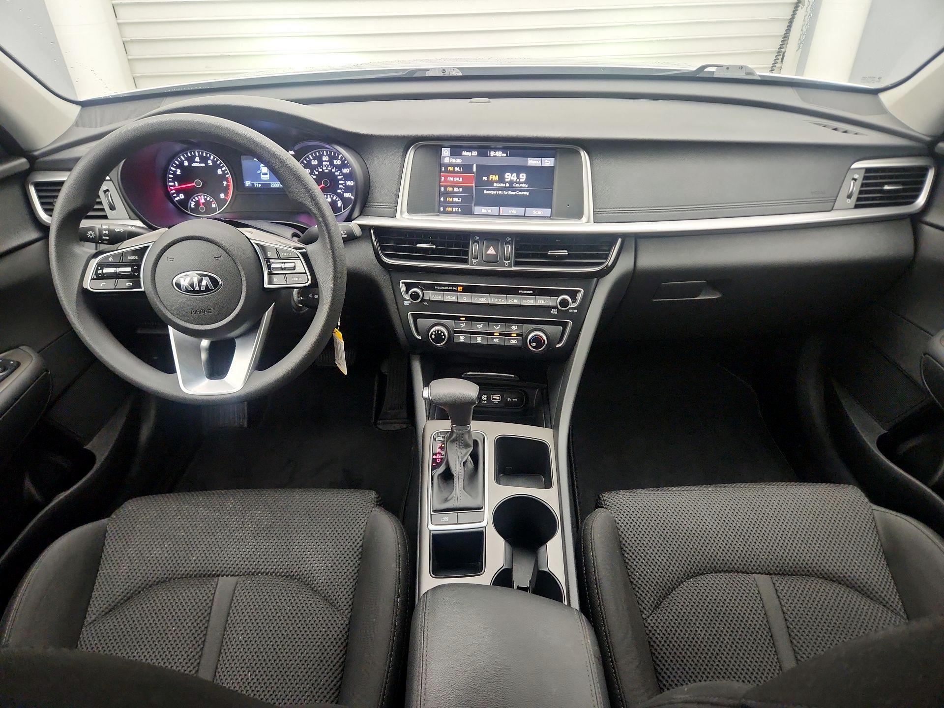 Thumbnail: 2020 Kia Optima - 9