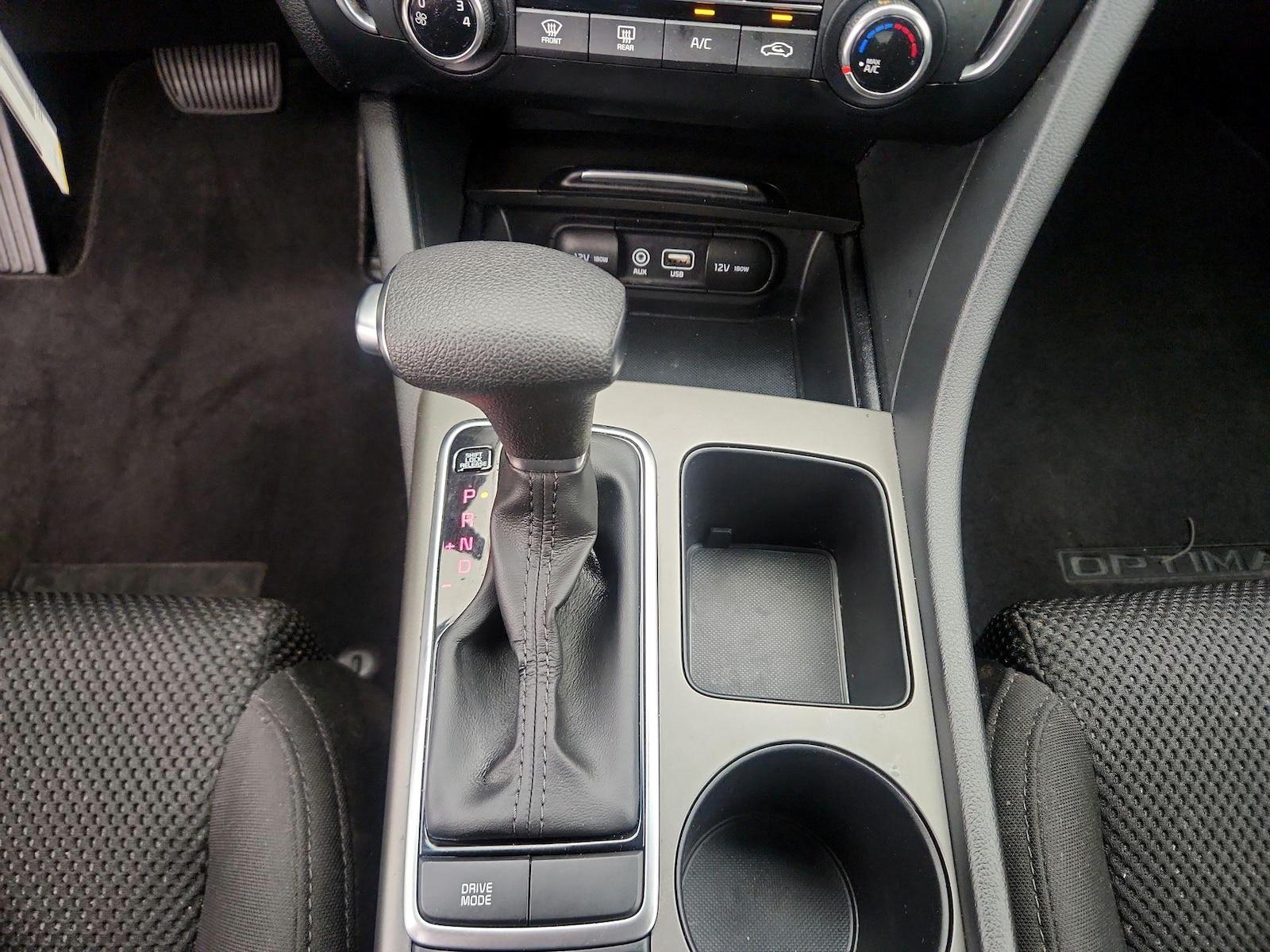 2020 Kia Optima LX - Photo 18