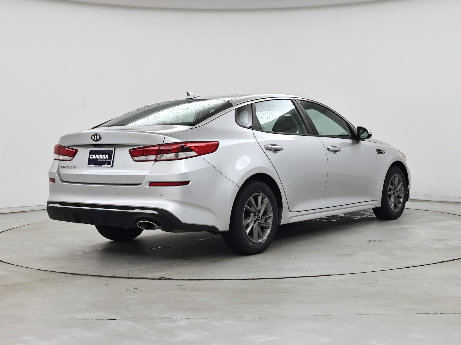 2020 Kia Optima LX - Photo 9