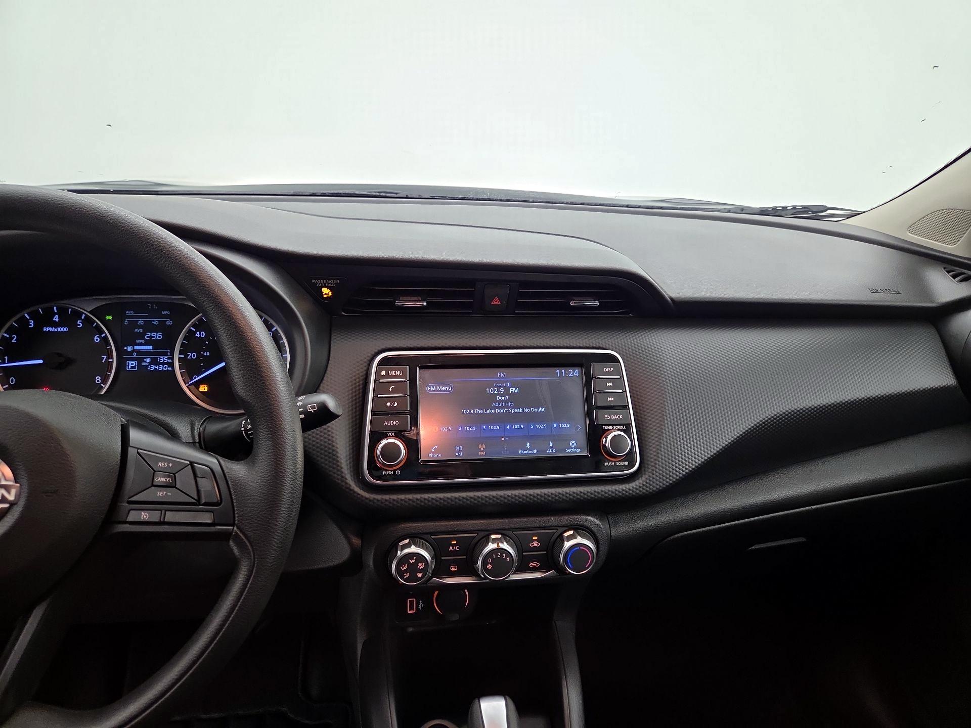 Thumbnail: 2024 Nissan Kicks - 9