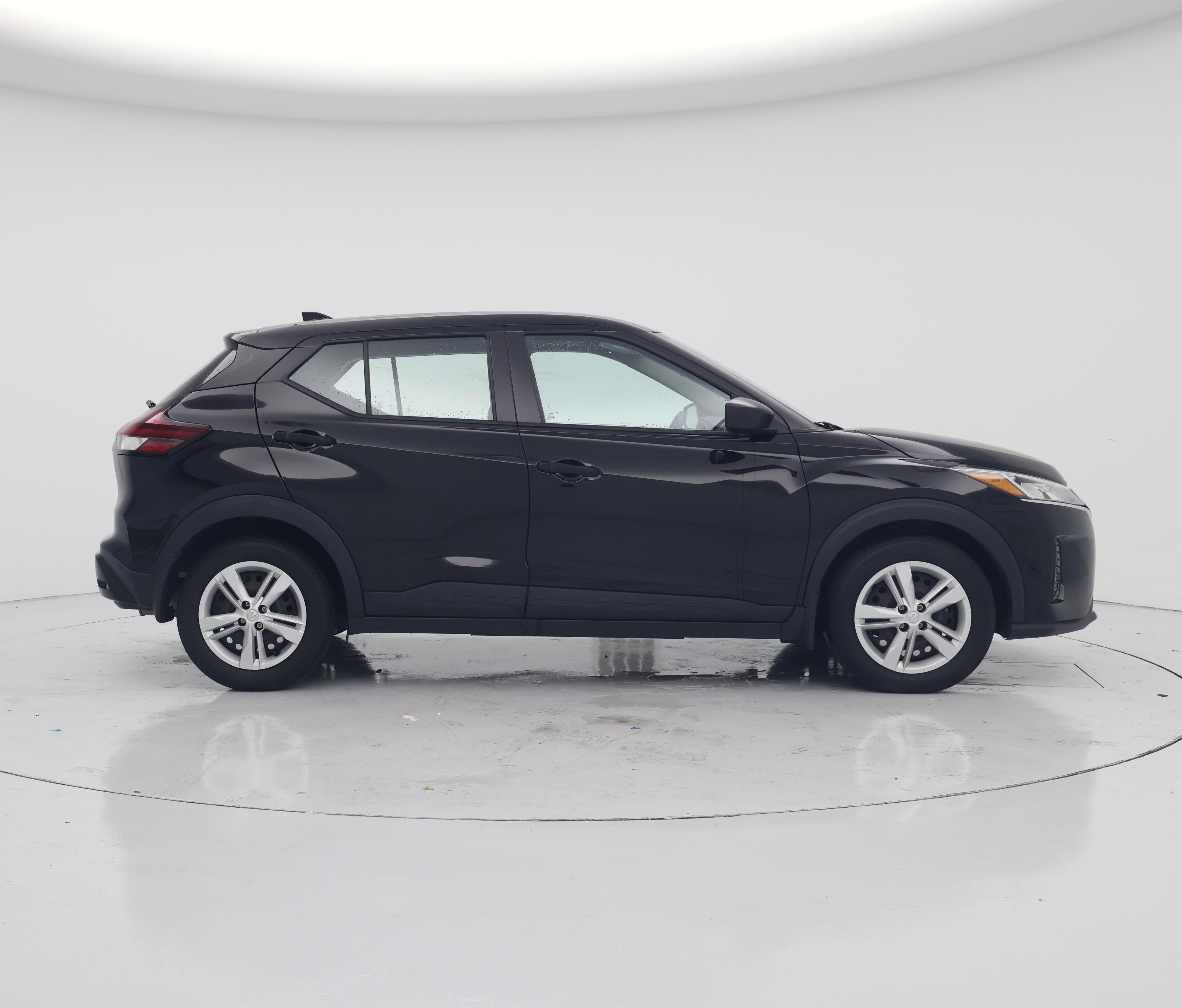 Thumbnail: 2024 Nissan Kicks - 7