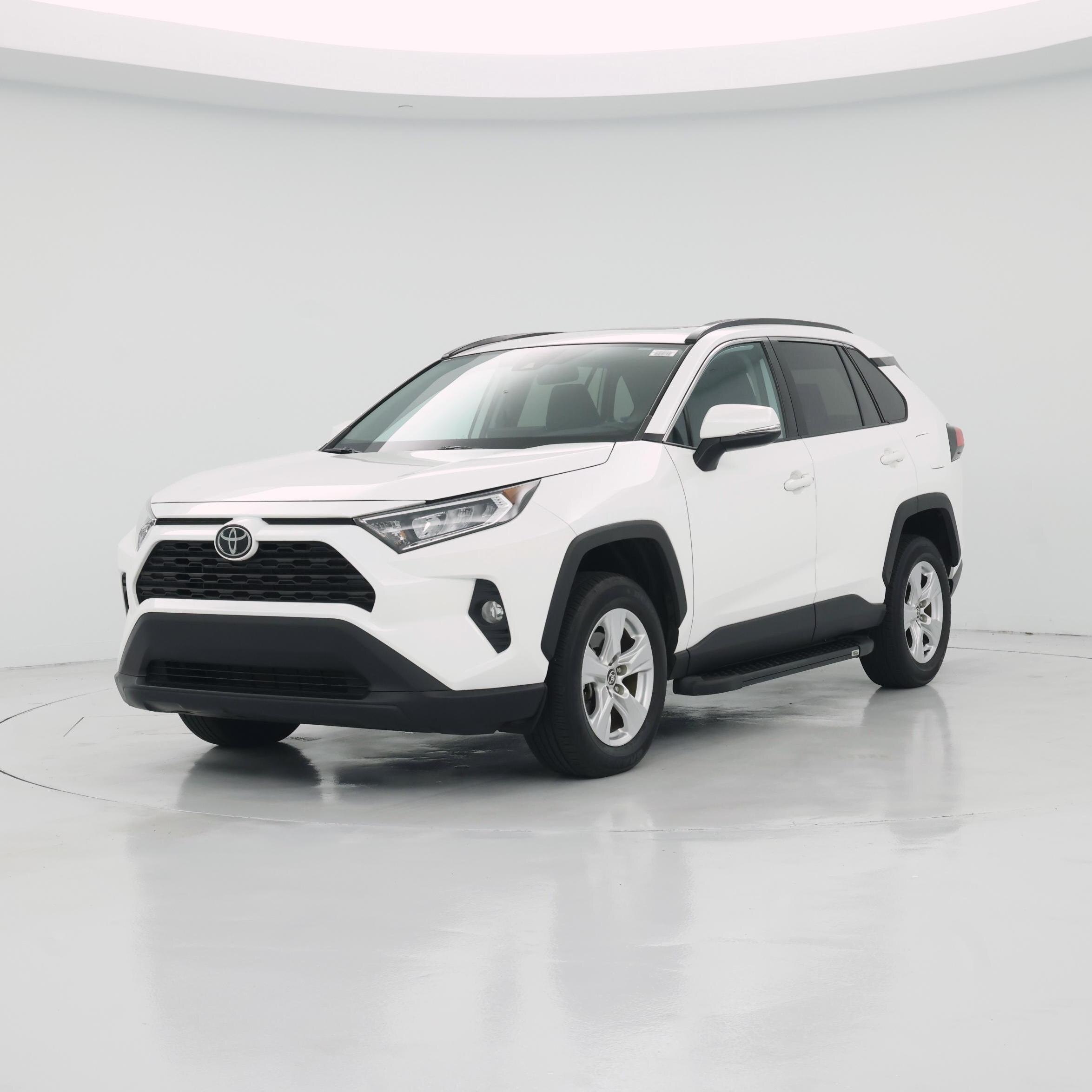 Thumbnail: 2021 Toyota RAV4 - 4