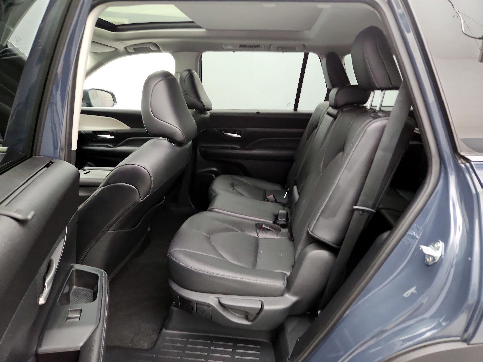 Thumbnail: 2024 Toyota Grand Highlander - 20