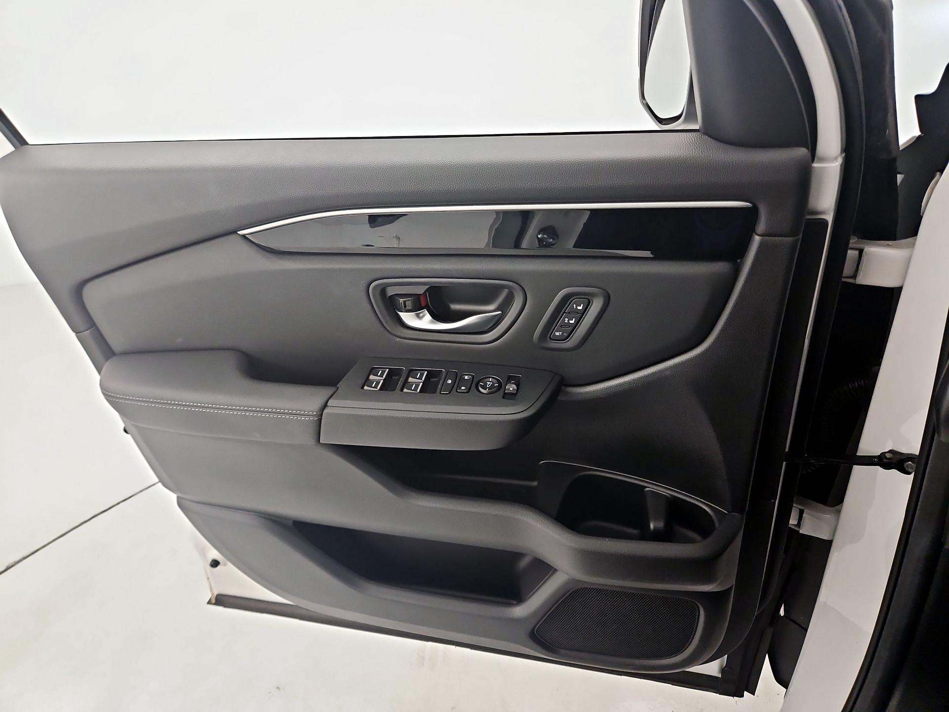 Thumbnail: 2025 Honda Pilot - 12
