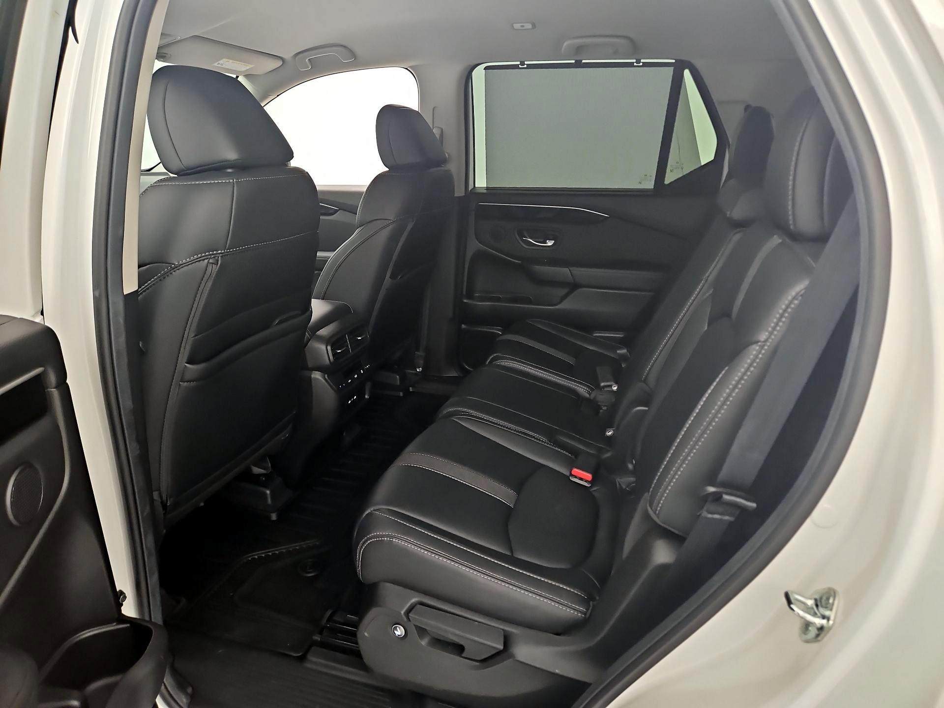 Thumbnail: 2025 Honda Pilot - 19