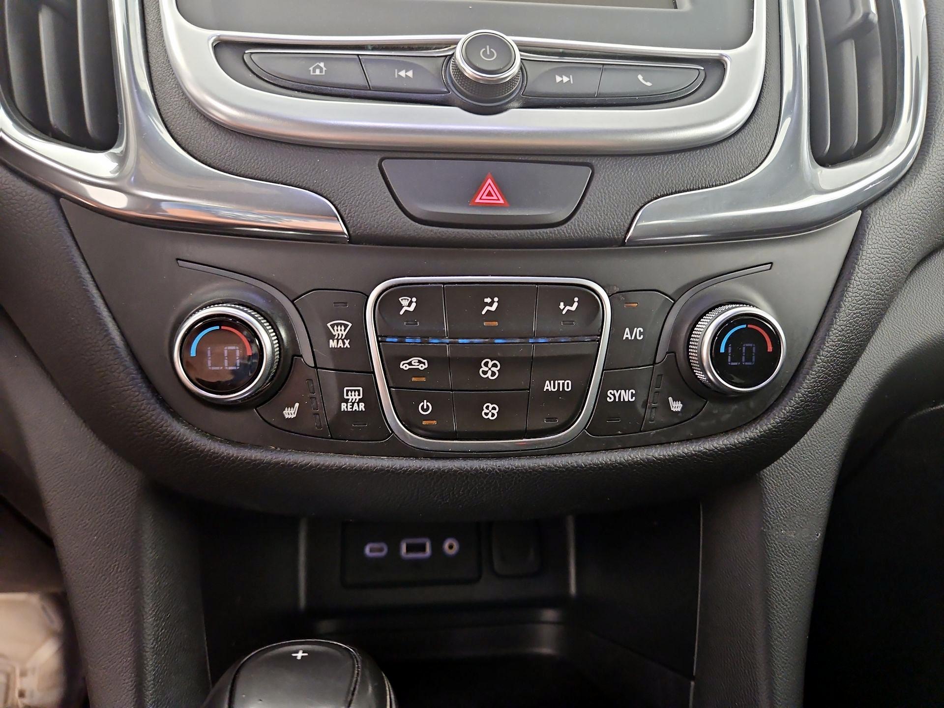 Thumbnail: 2019 Chevrolet Equinox - 16