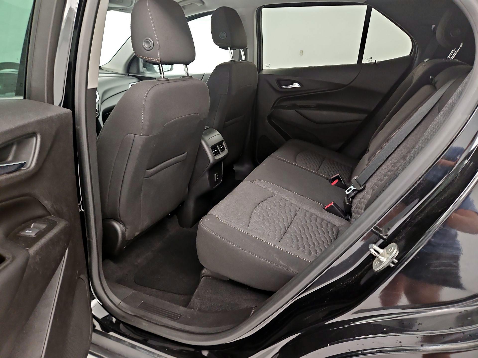 Thumbnail: 2019 Chevrolet Equinox - 19