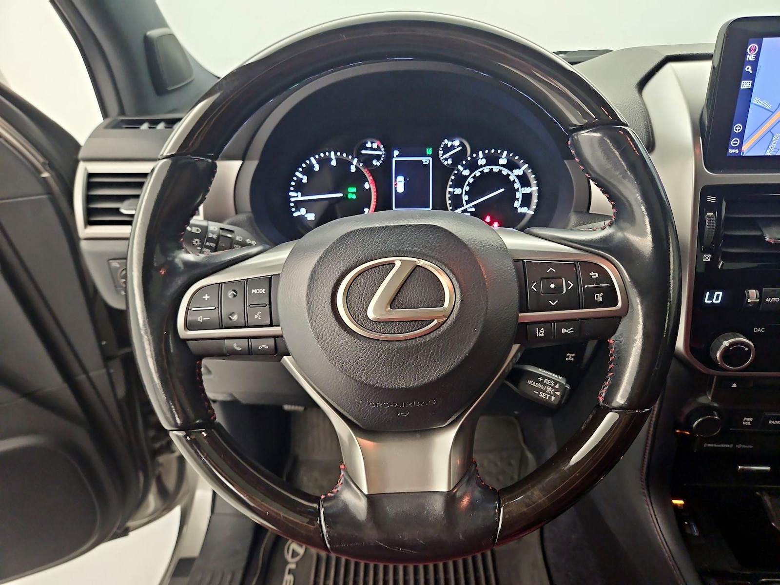2022 Lexus GX Base - Photo 11