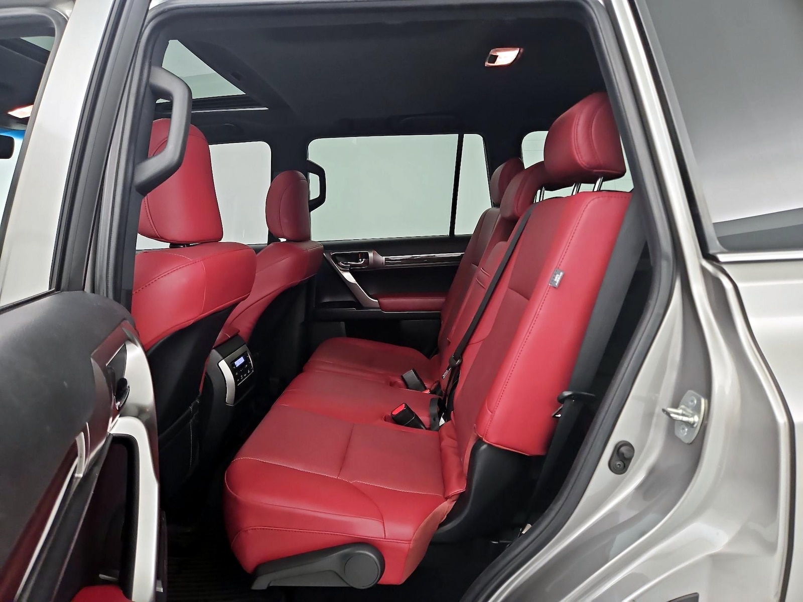 2022 Lexus GX Base - Photo 22