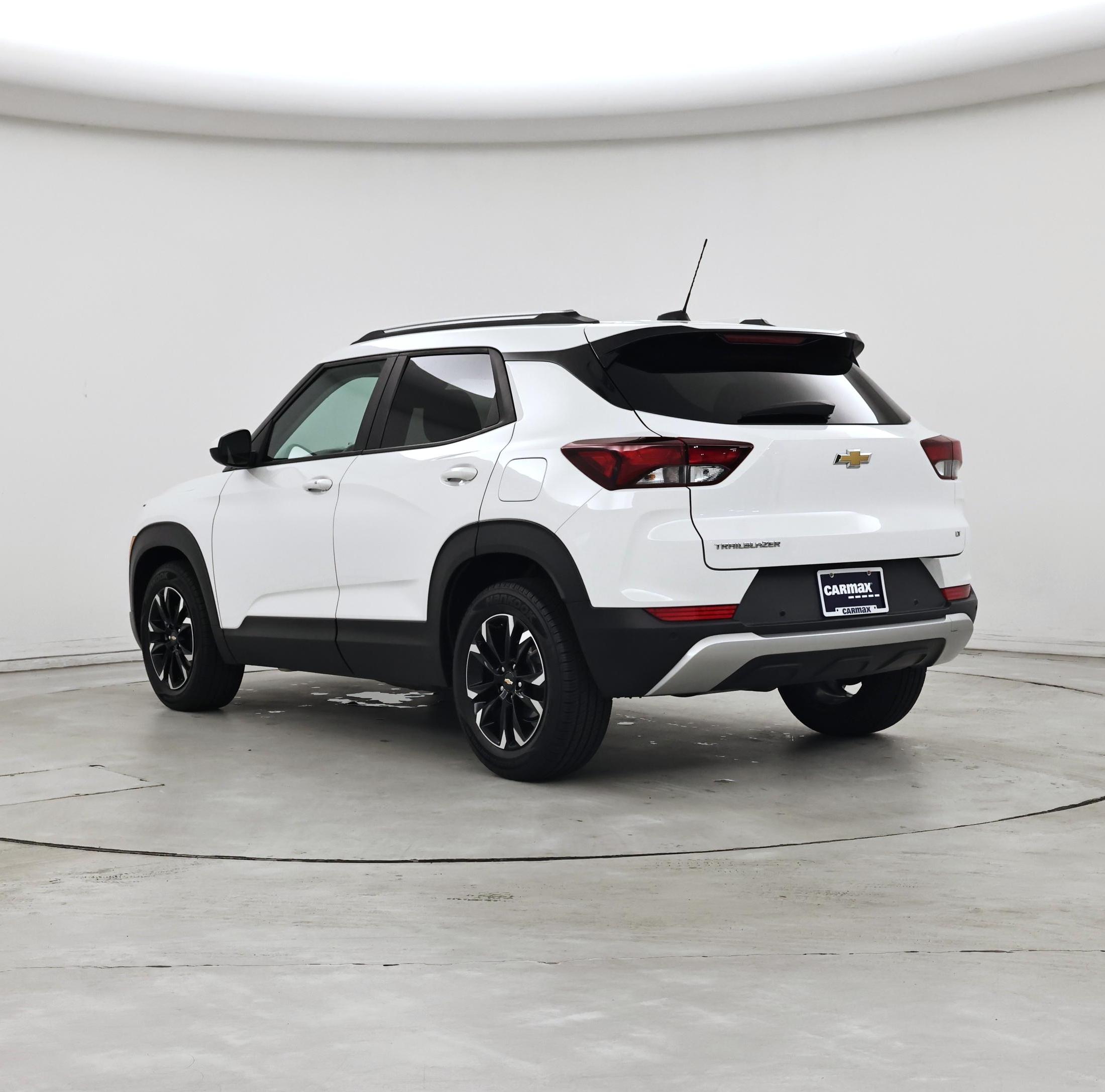 Thumbnail: 2021 Chevrolet TrailBlazer - 2