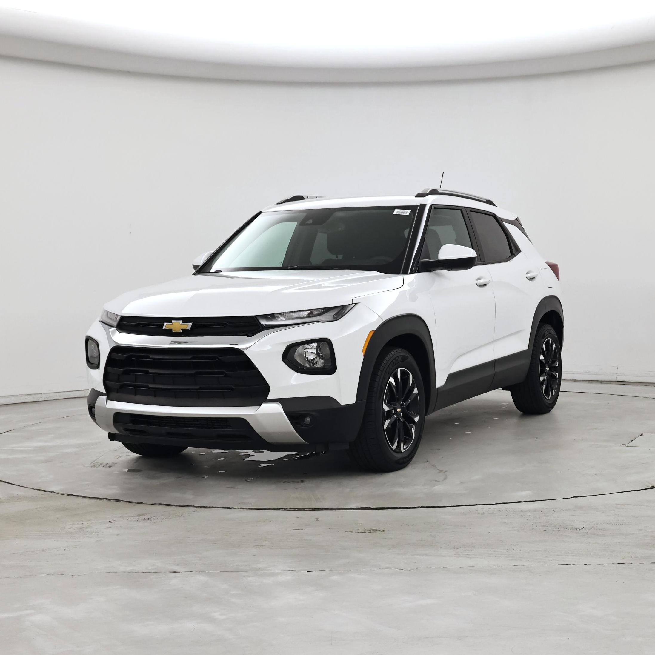Thumbnail: 2021 Chevrolet TrailBlazer - 4