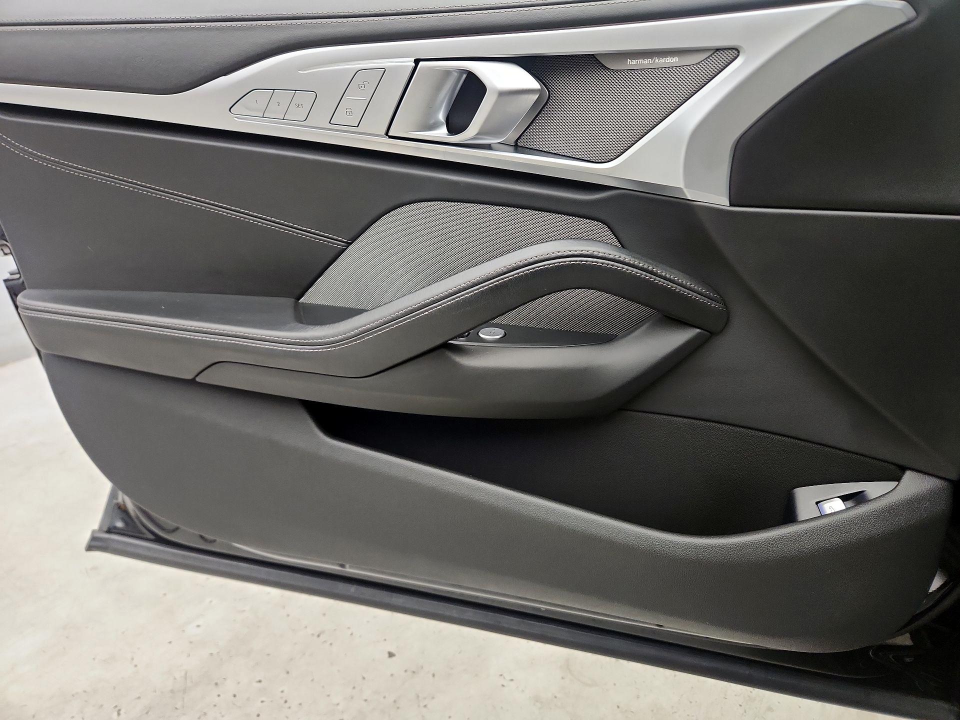 Thumbnail: 2023 BMW 8 Series - 12