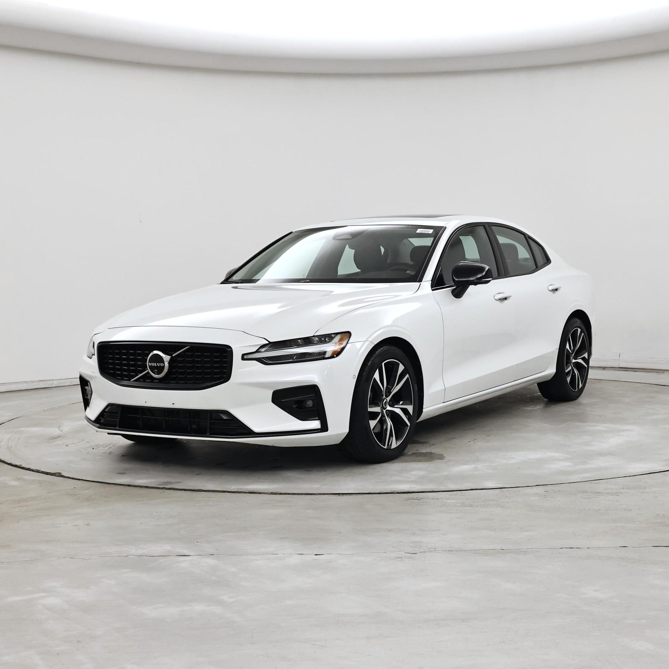 Thumbnail: 2024 Volvo S60 - 4