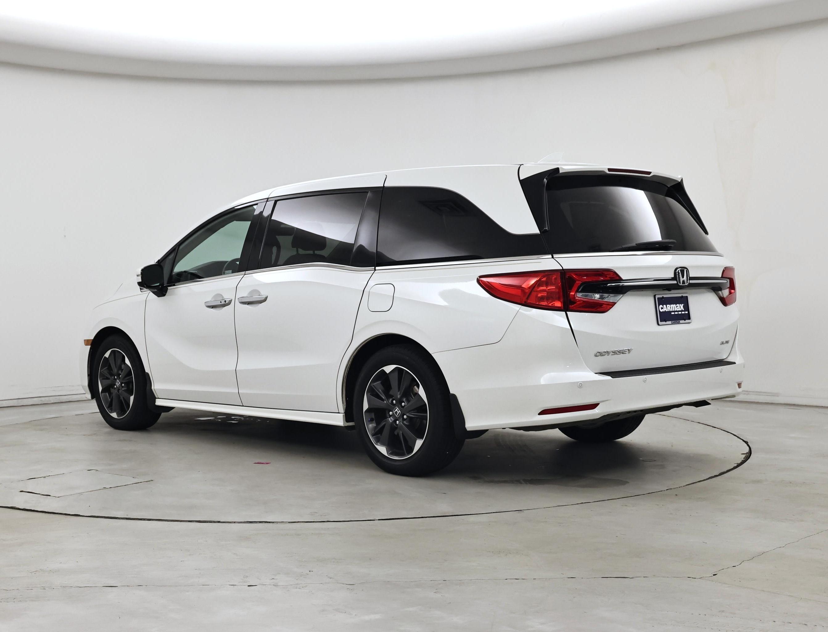 Thumbnail: 2023 Honda Odyssey - 2