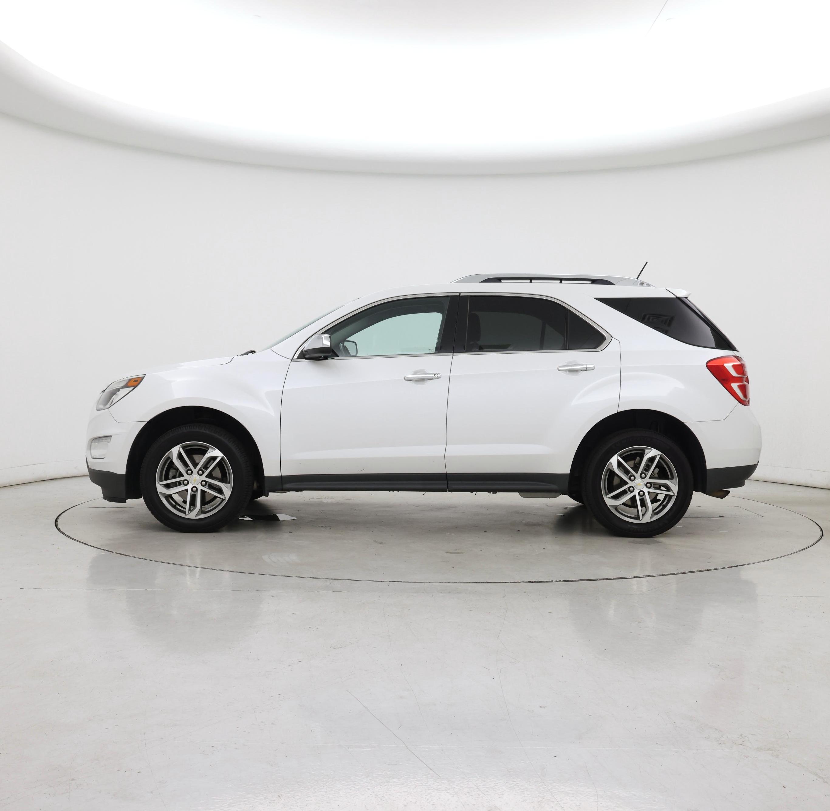 Thumbnail: 2017 Chevrolet Equinox - 3