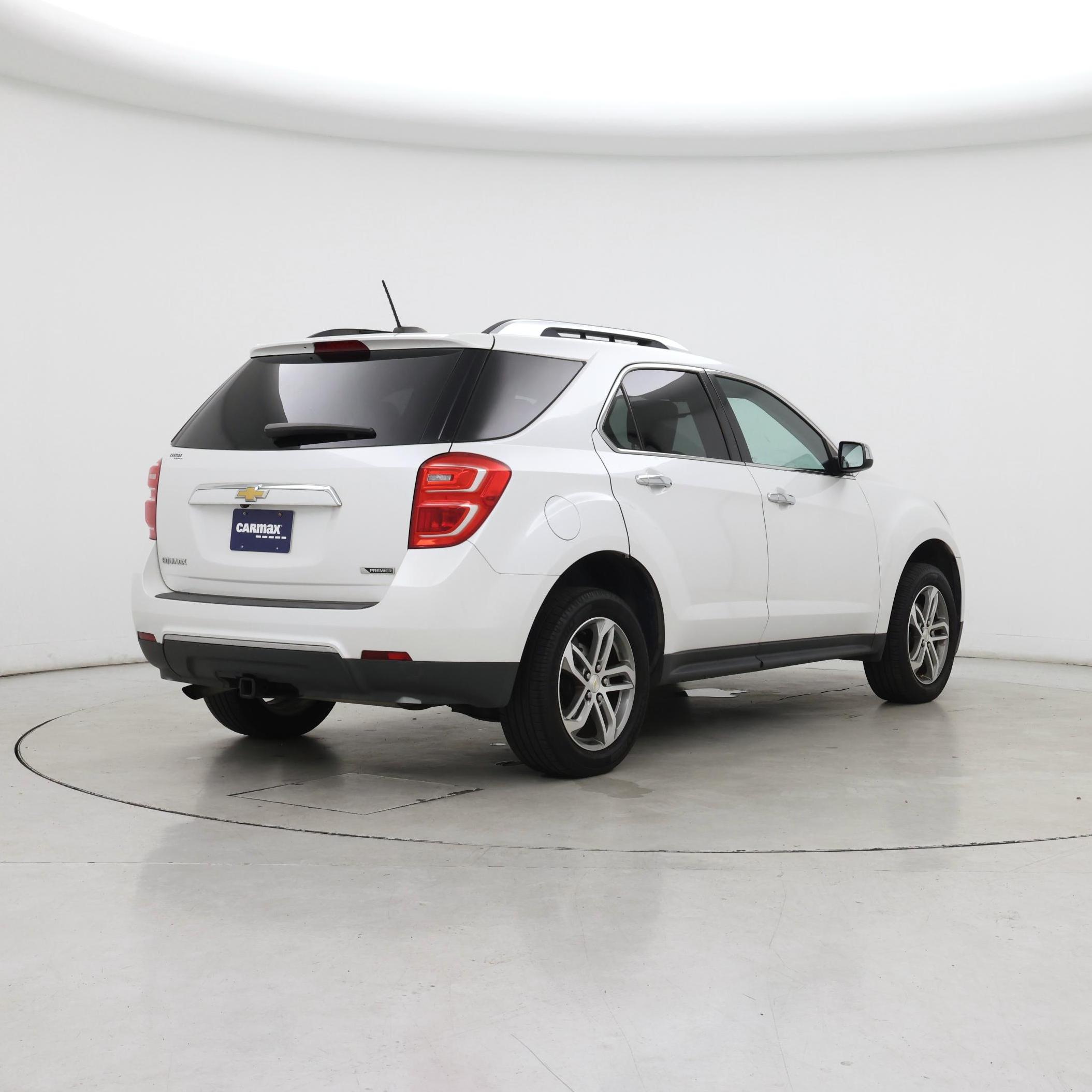 Thumbnail: 2017 Chevrolet Equinox - 8