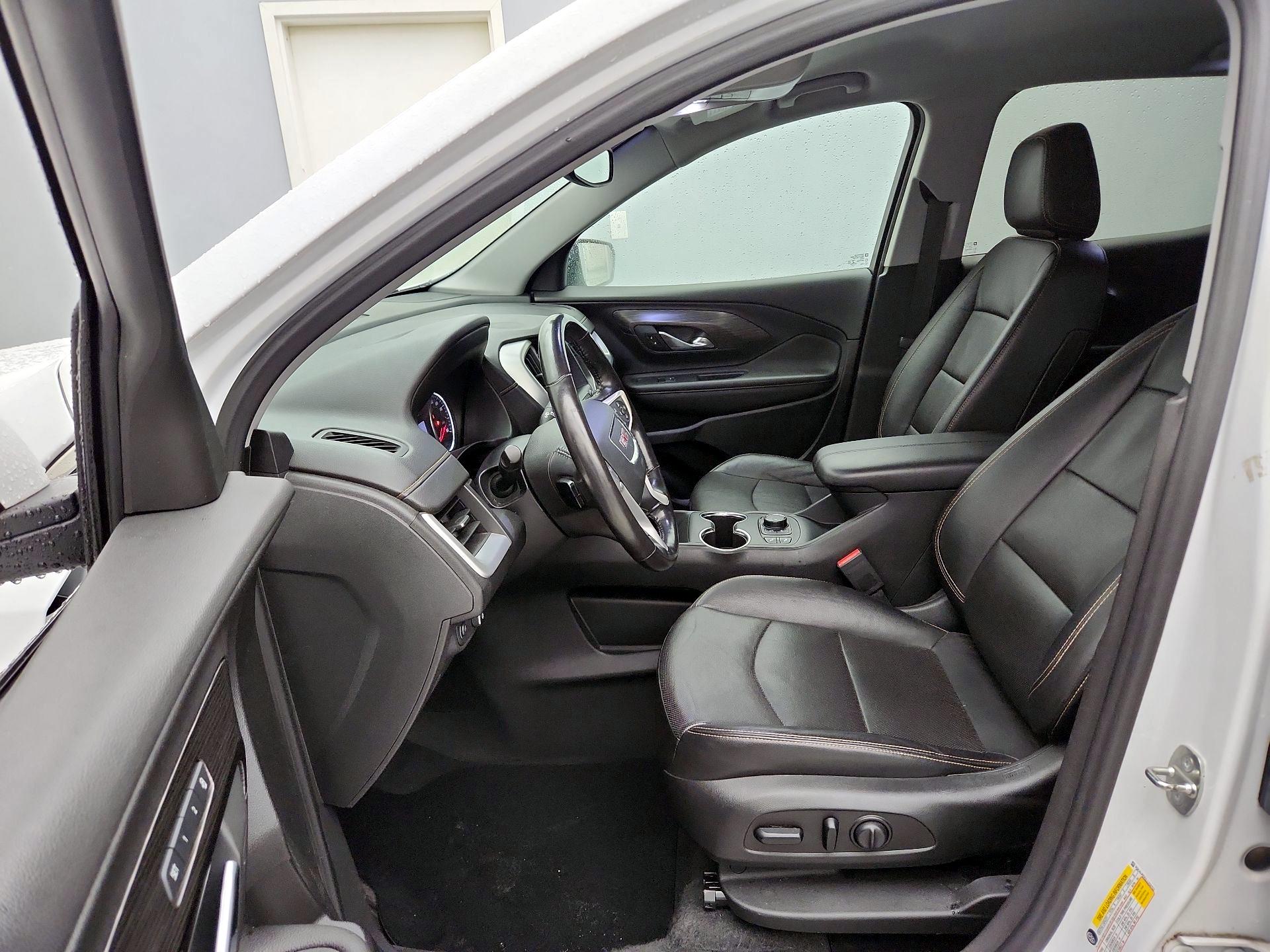 Thumbnail: 2020 GMC Terrain - 11