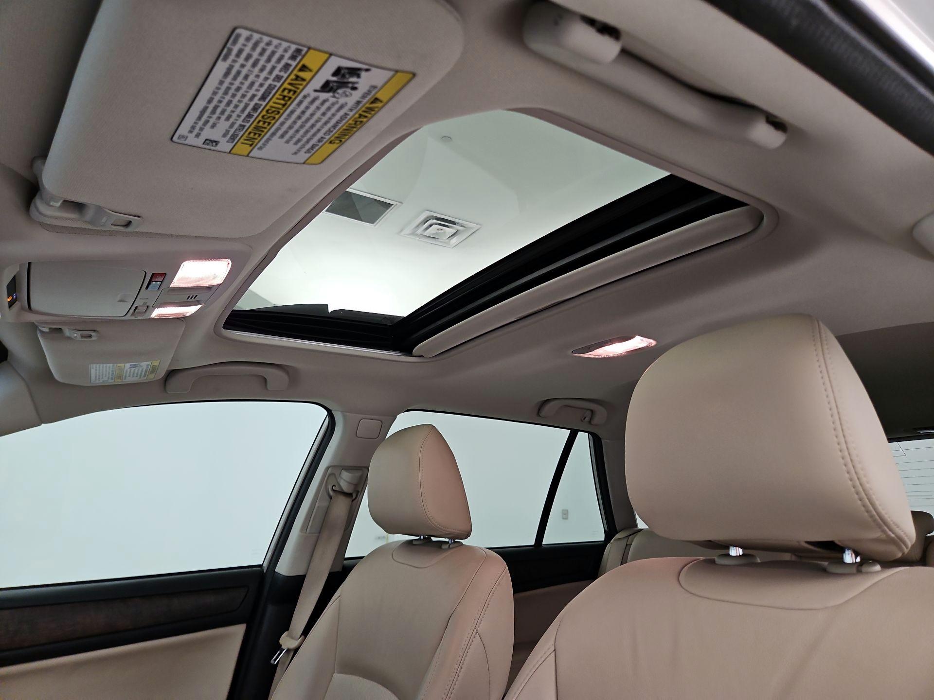 Thumbnail: 2016 Subaru Outback - 20