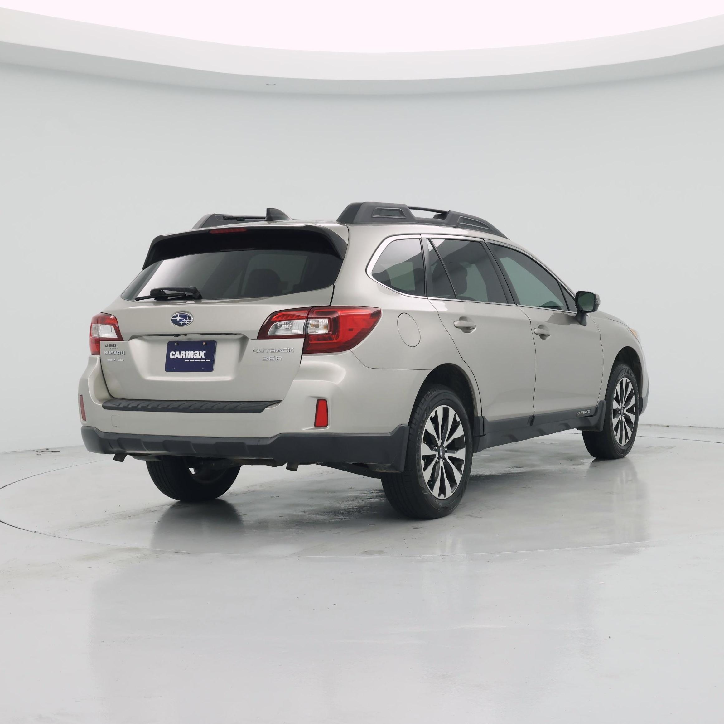 Thumbnail: 2016 Subaru Outback - 8