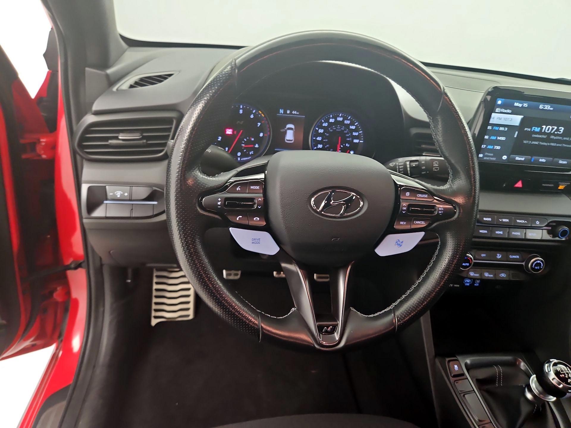 Thumbnail: 2020 Hyundai Veloster - 10