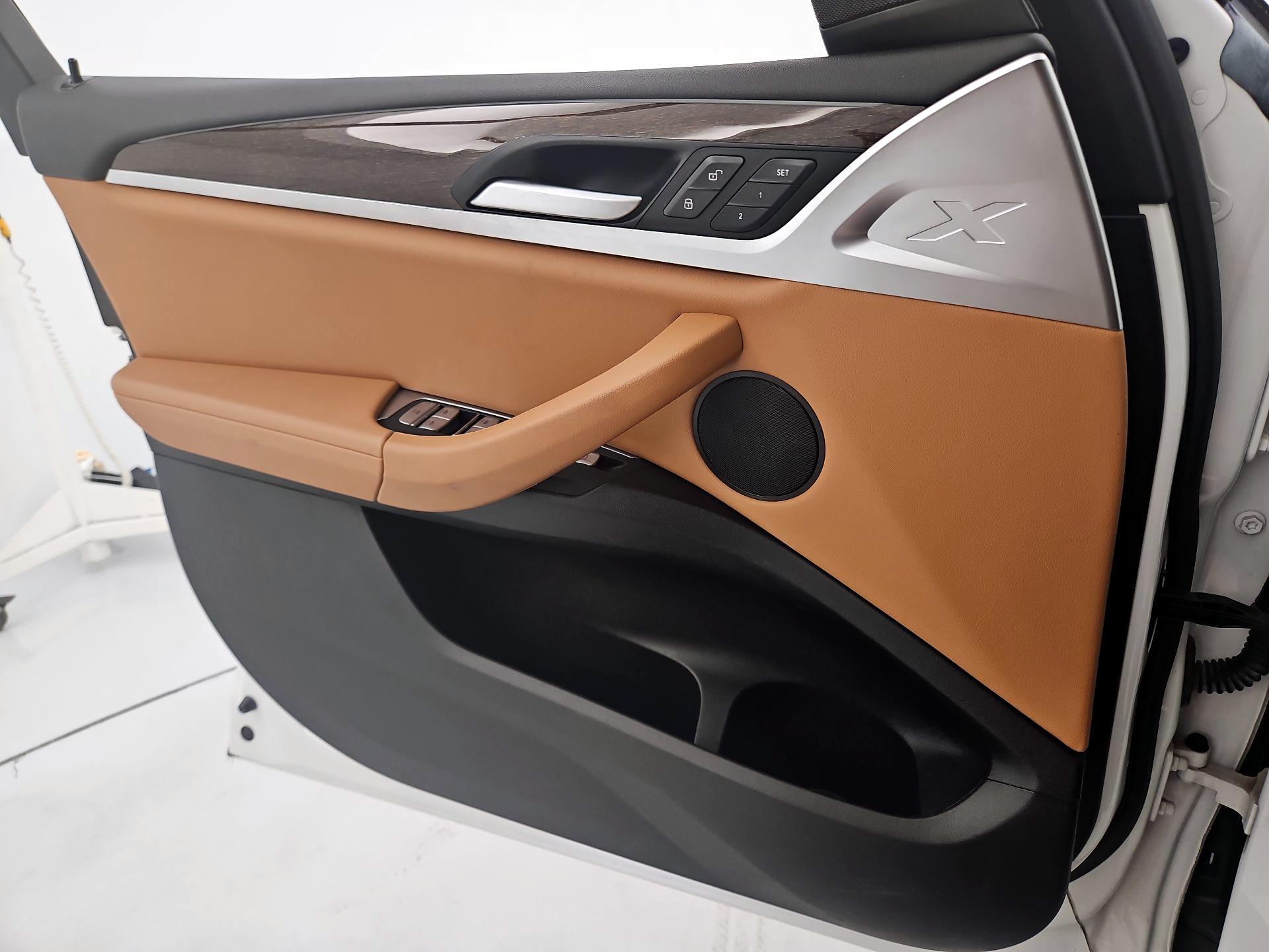 Thumbnail: 2022 BMW X3 - 12