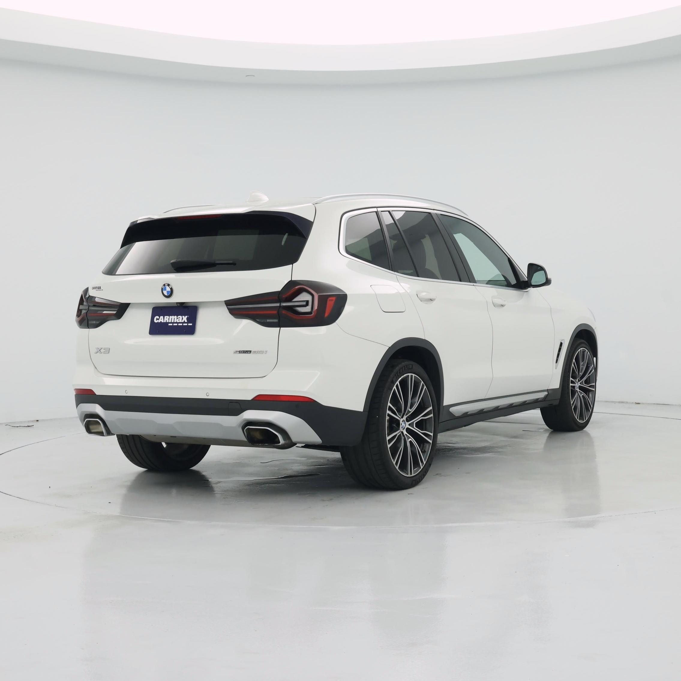 Thumbnail: 2022 BMW X3 - 8
