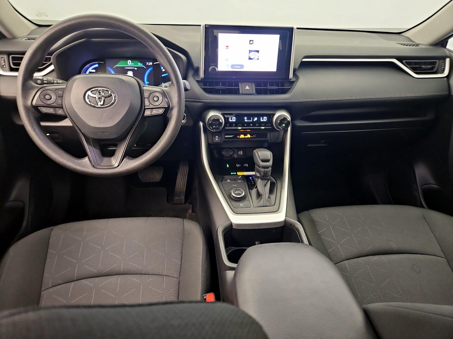 Thumbnail: 2025 Toyota RAV4 - 9
