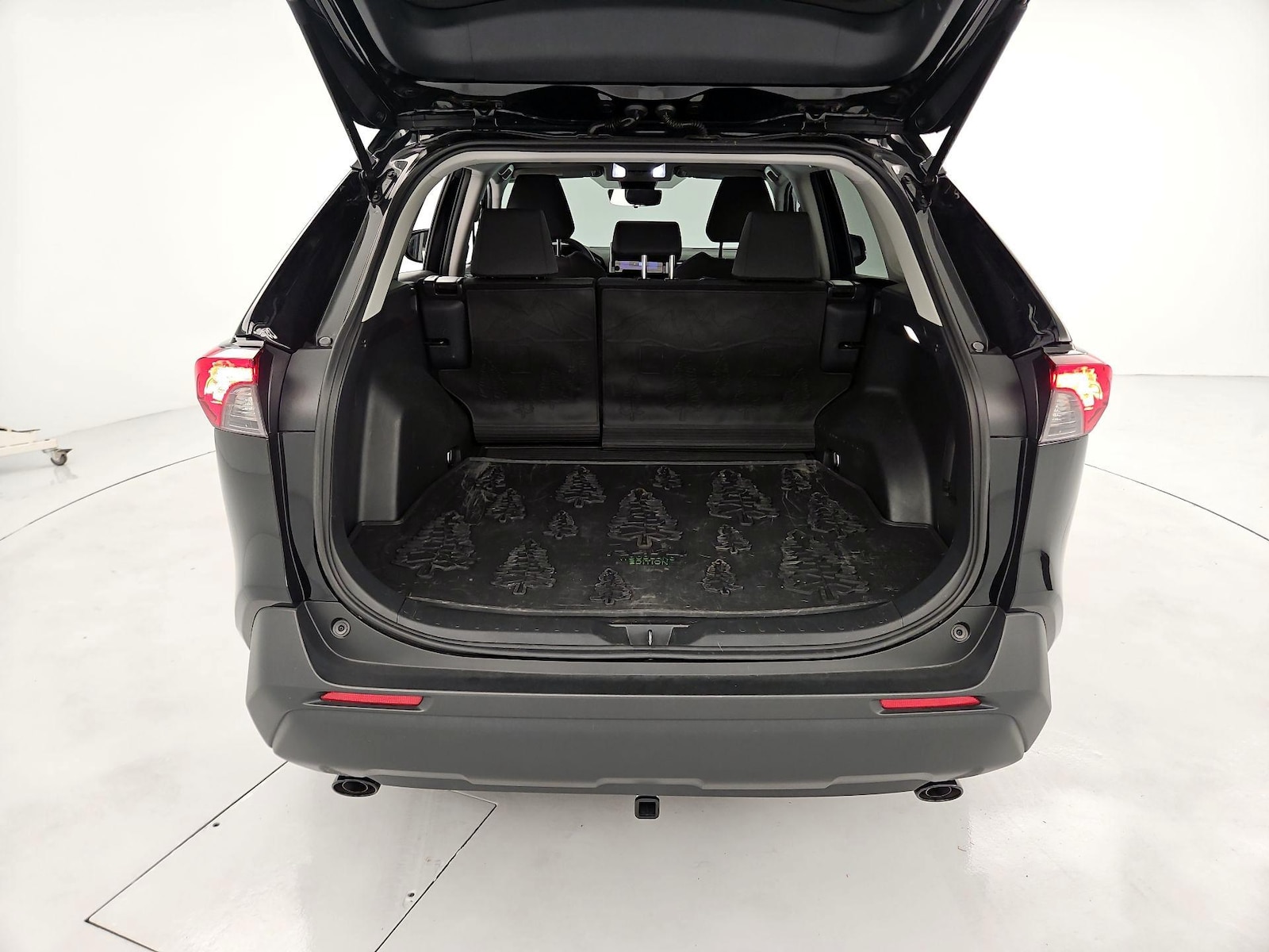2025 Toyota RAV4 Woodland Edition - Photo 21