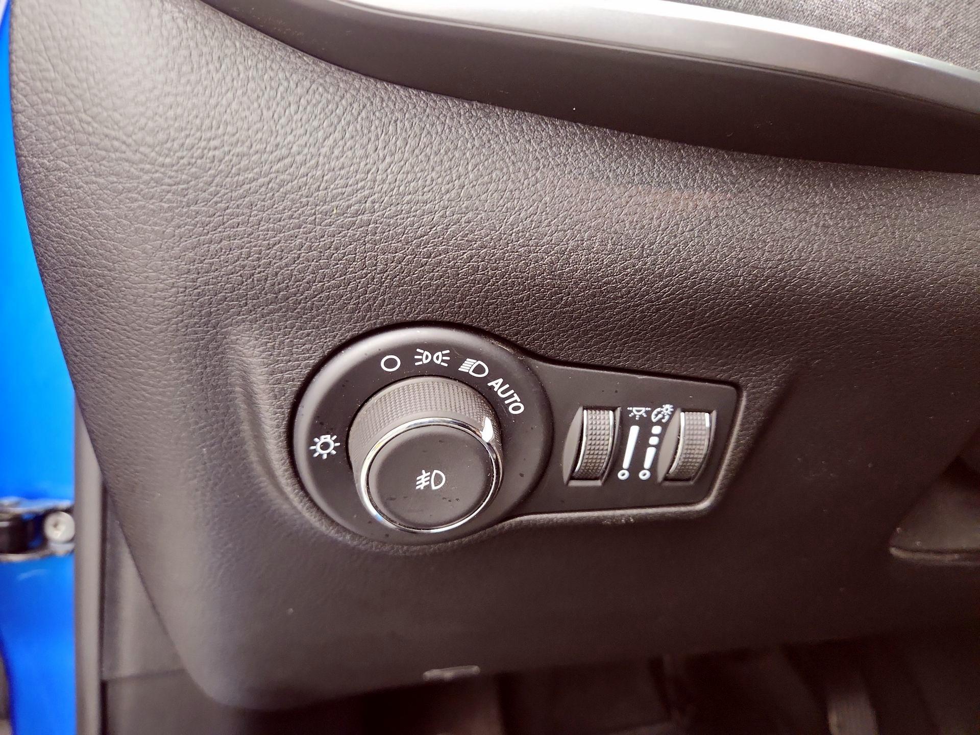 Thumbnail: 2025 Jeep Compass - 13