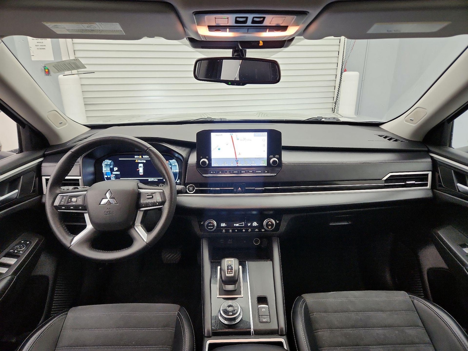 2024 Mitsubishi Outlander SE - Photo 10