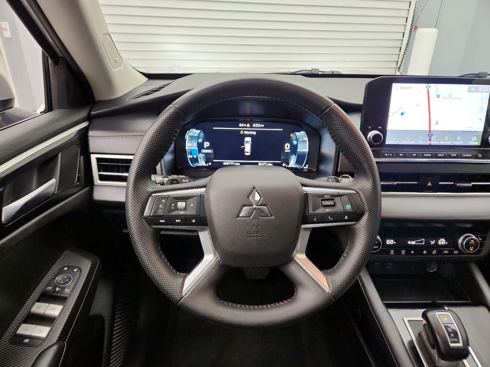 2024 Mitsubishi Outlander SE - Photo 11