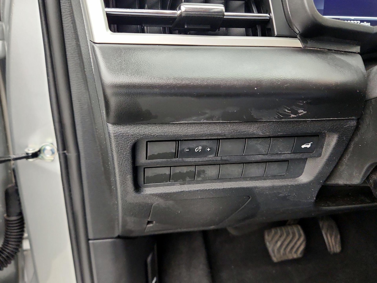 2024 Mitsubishi Outlander SE - Photo 14