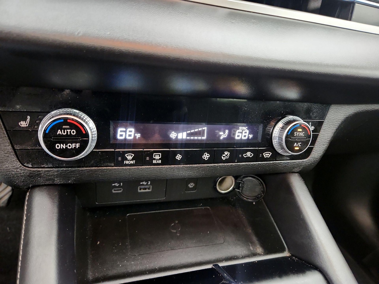 2024 Mitsubishi Outlander SE - Photo 18
