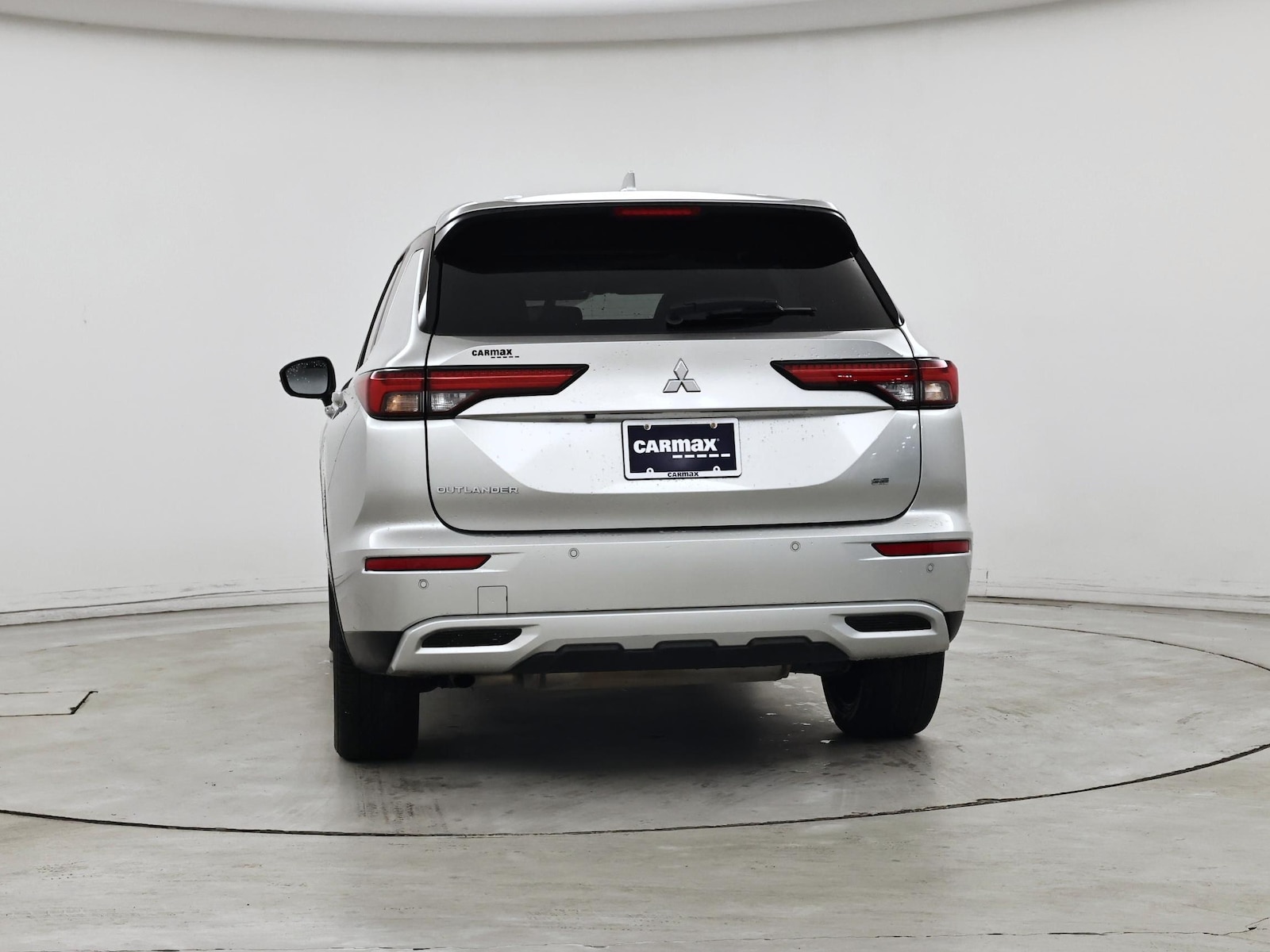 2024 Mitsubishi Outlander SE - Photo 7