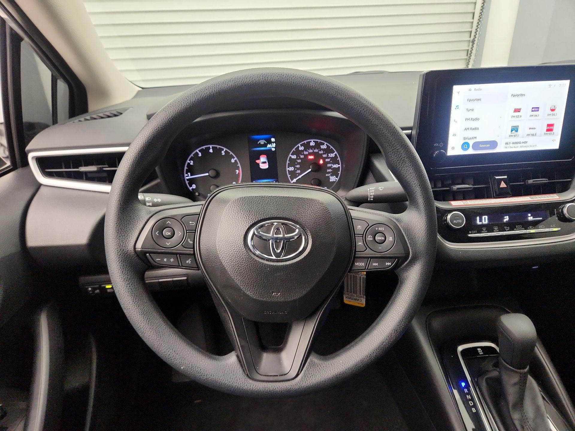 Thumbnail: 2025 Toyota Corolla - 10