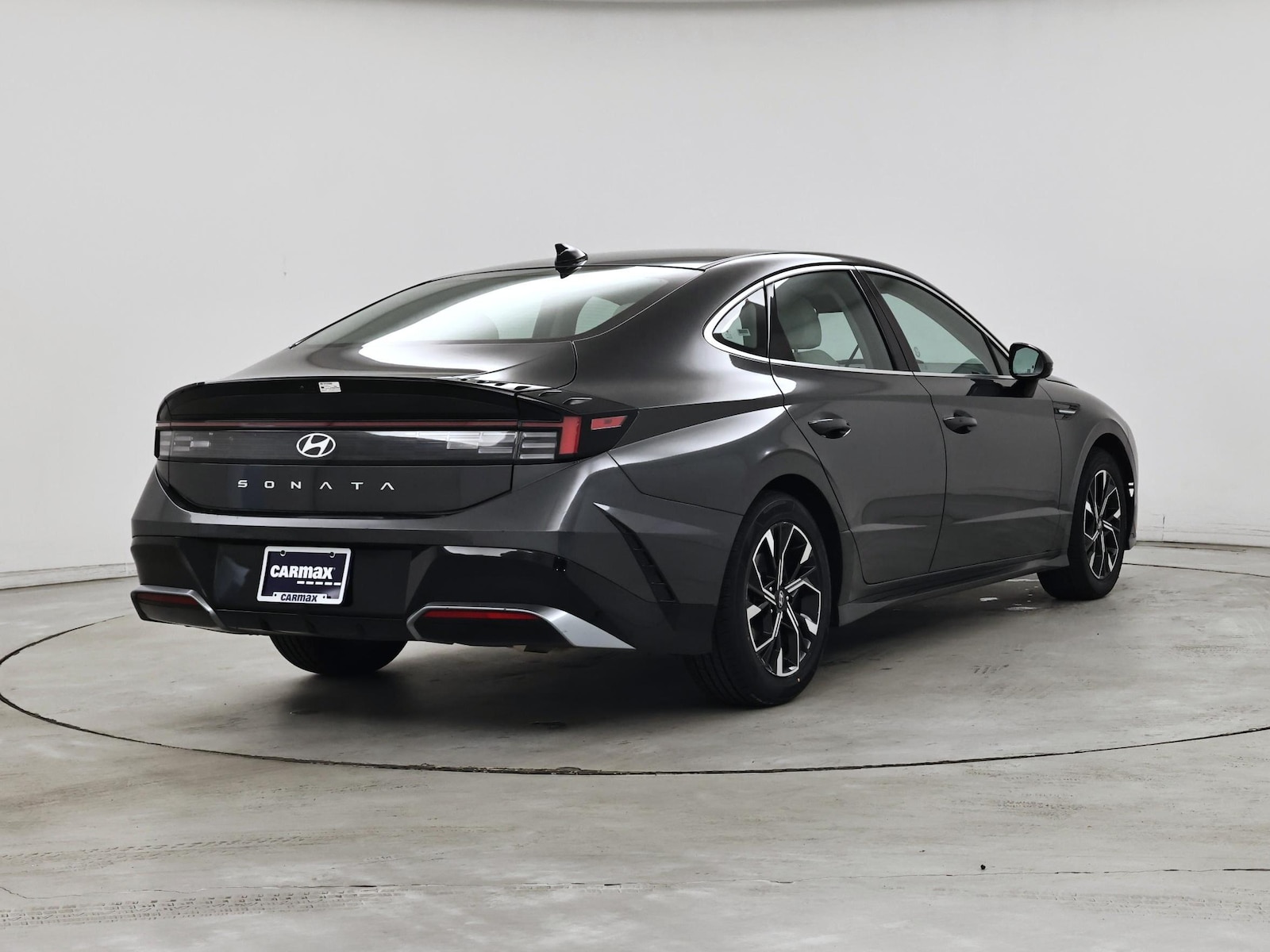 2025 Hyundai Sonata SEL - Photo 9