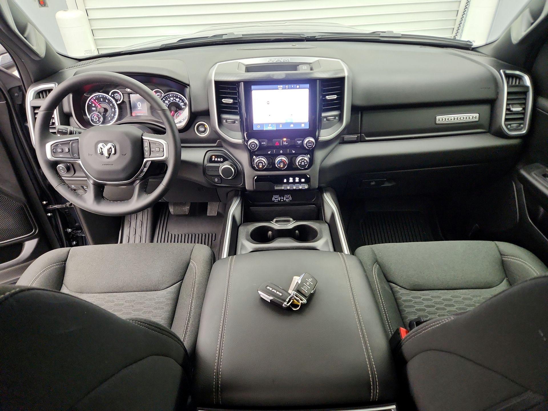 Thumbnail: 2025 RAM 1500 - 9