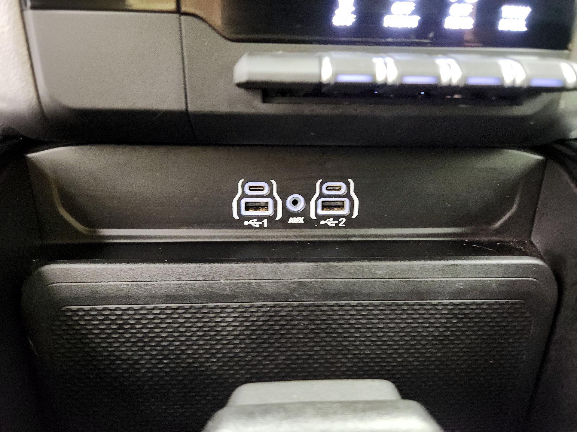 Thumbnail: 2025 RAM 1500 - 18