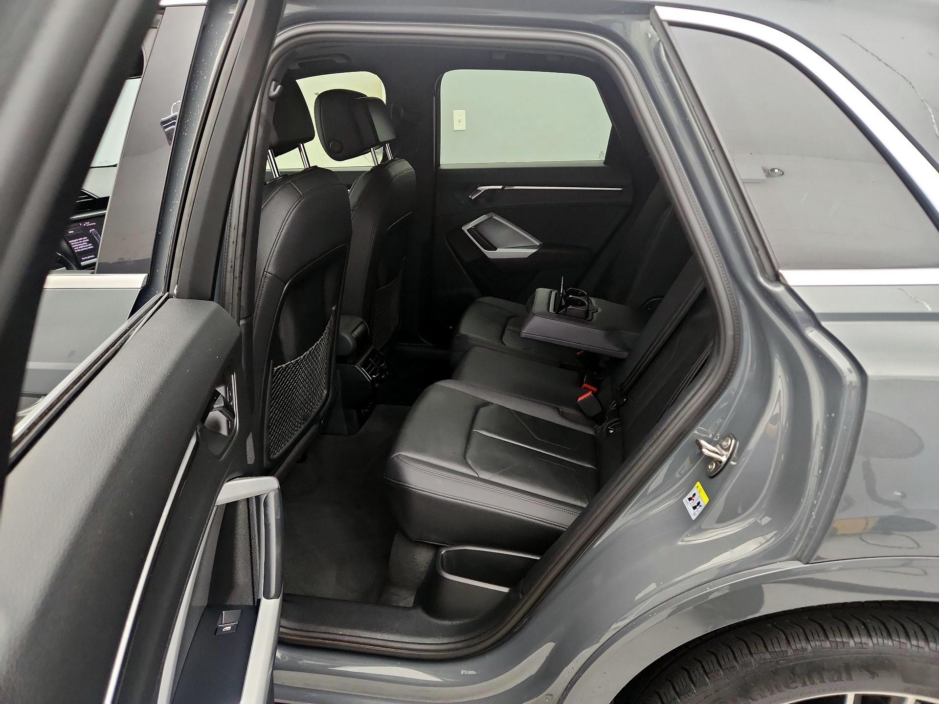 Thumbnail: 2022 Audi Q3 - 20