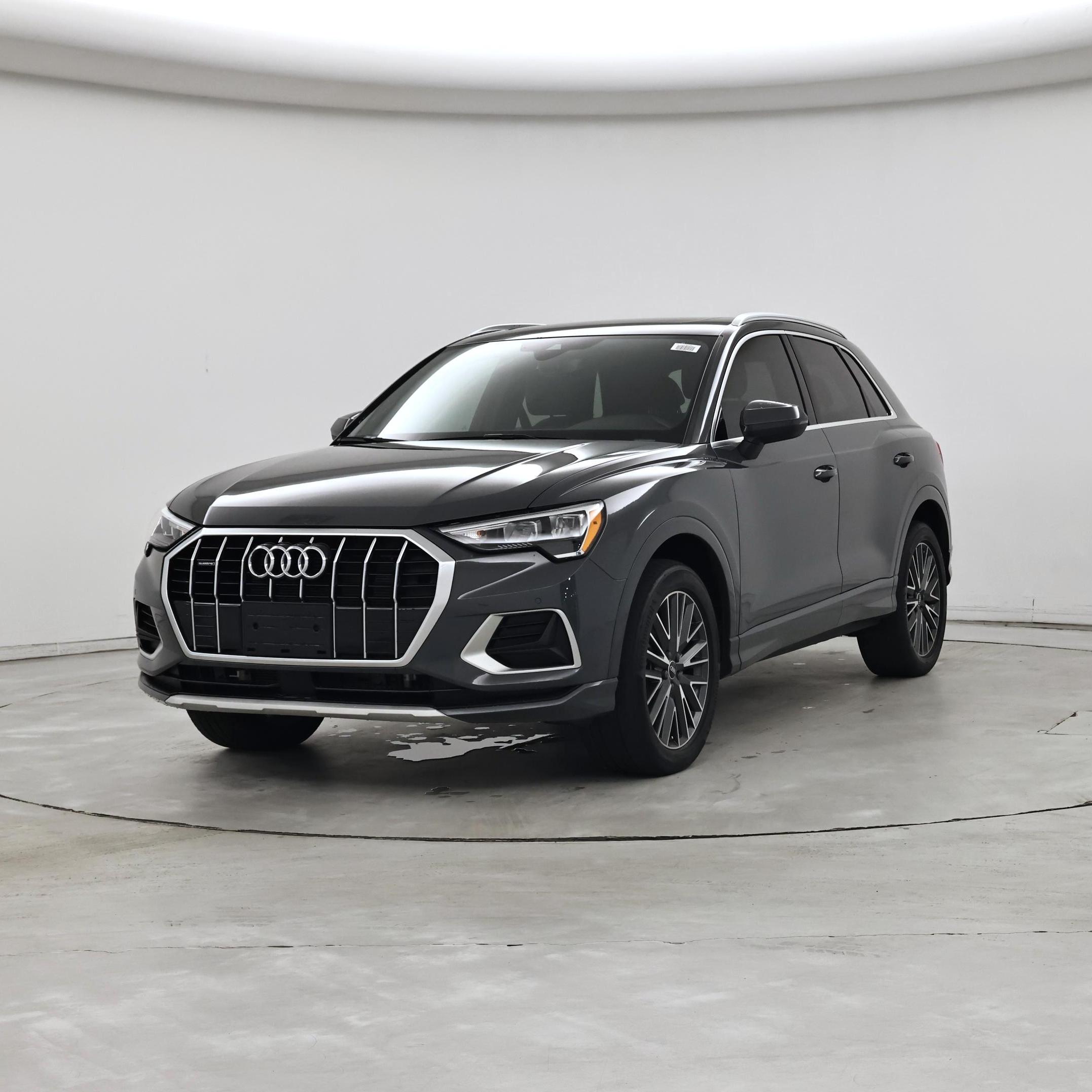 Thumbnail: 2022 Audi Q3 - 4