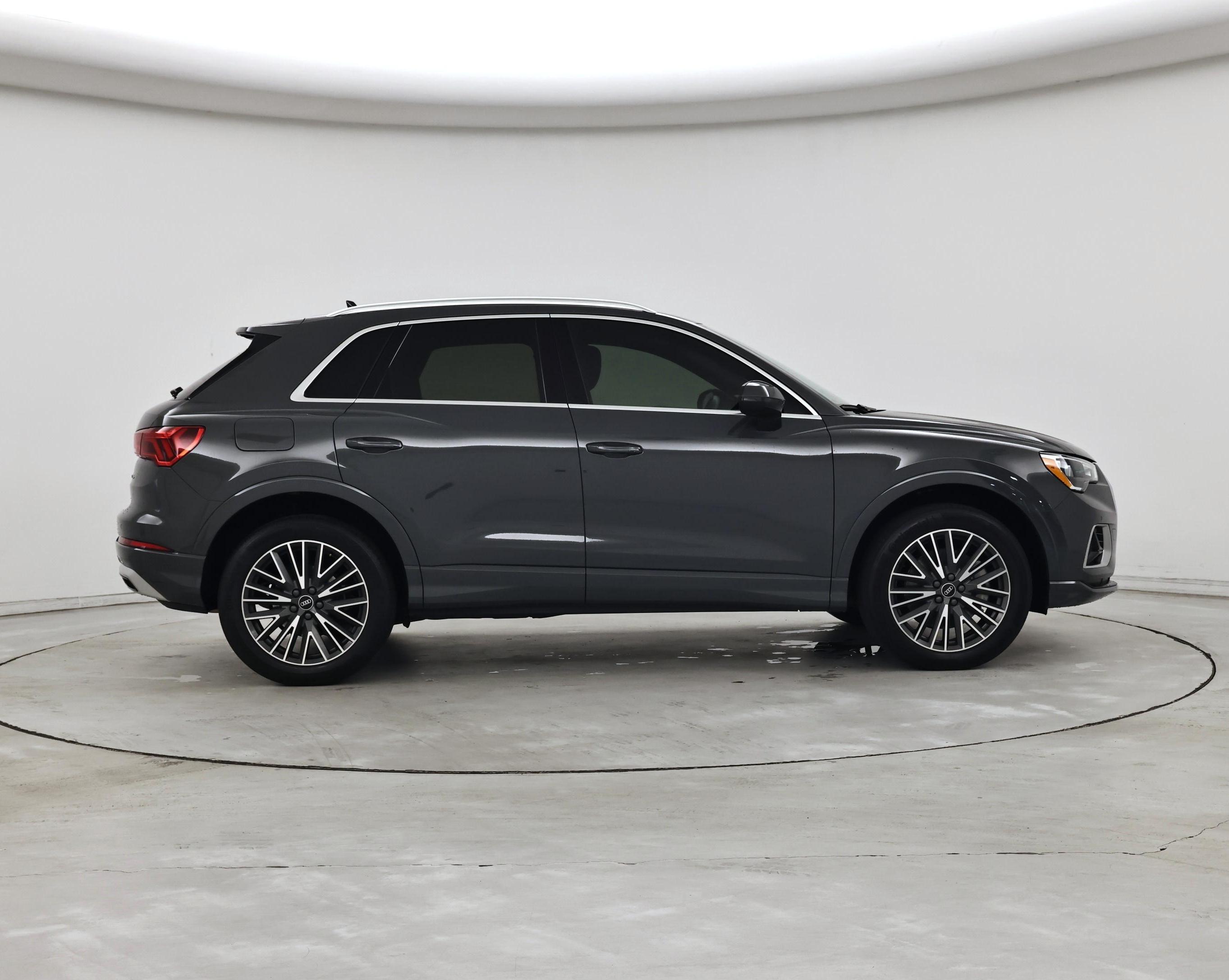 Thumbnail: 2022 Audi Q3 - 7