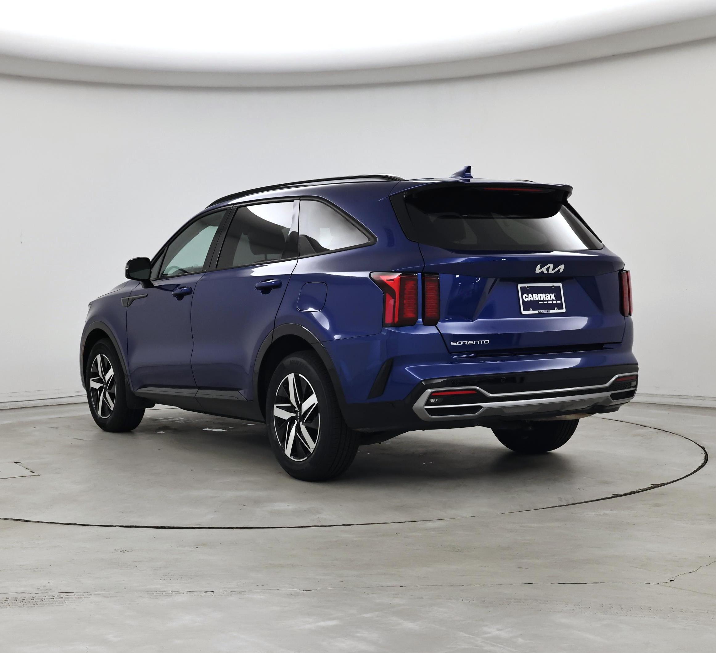 Thumbnail: 2023 Kia Sorento - 2