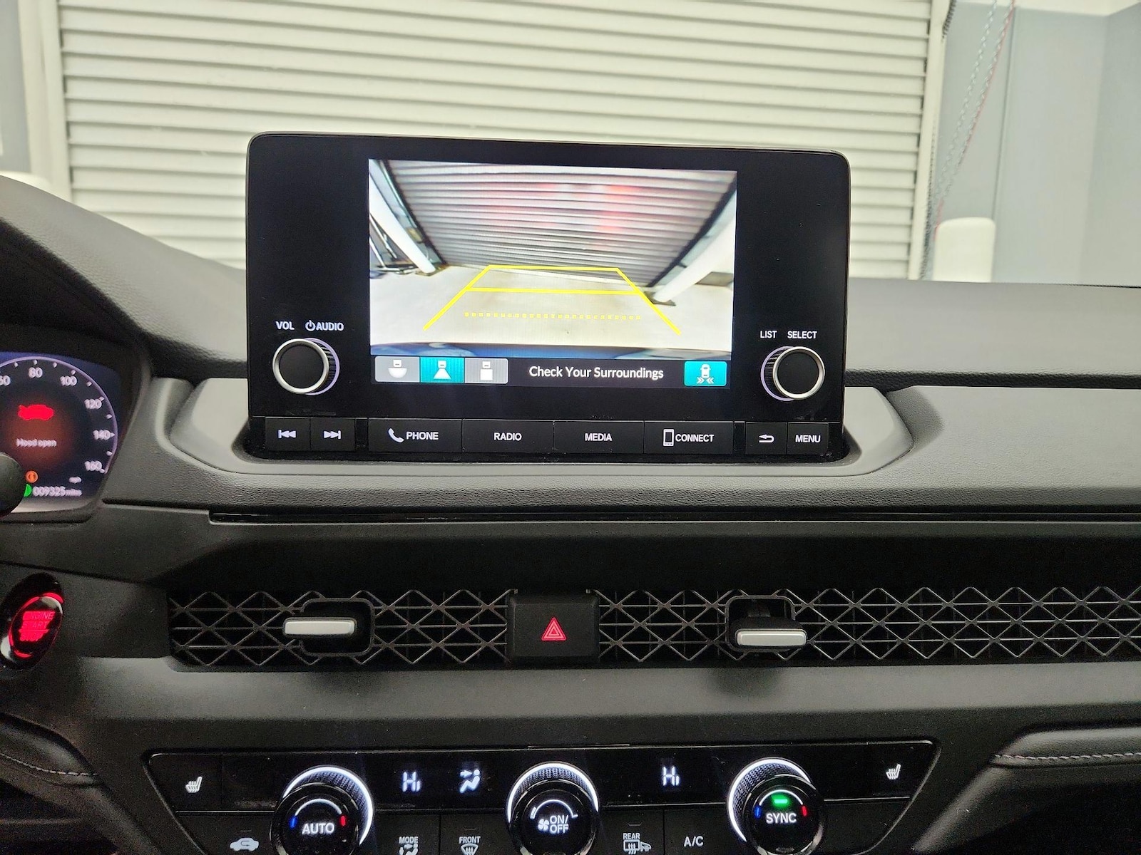 2025 Honda Accord SE - Photo 14