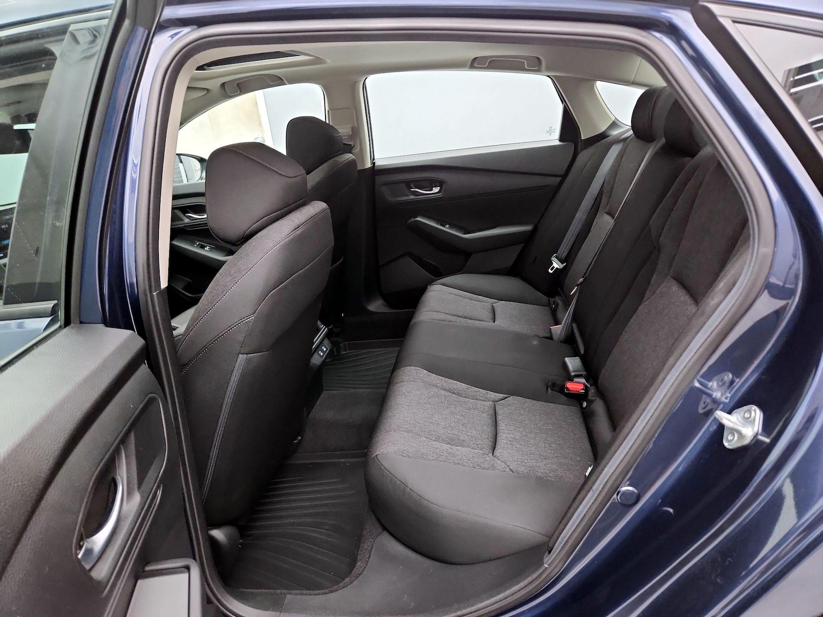 2025 Honda Accord SE - Photo 20