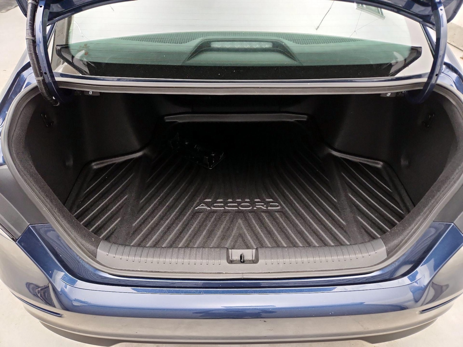2025 Honda Accord SE - Photo 21