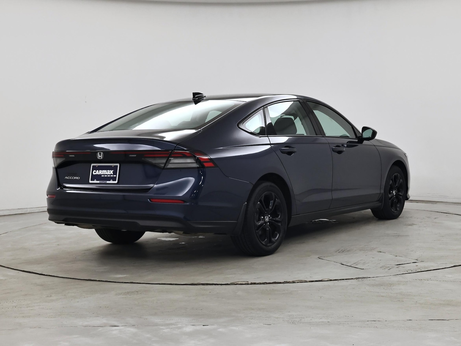 2025 Honda Accord SE - Photo 9
