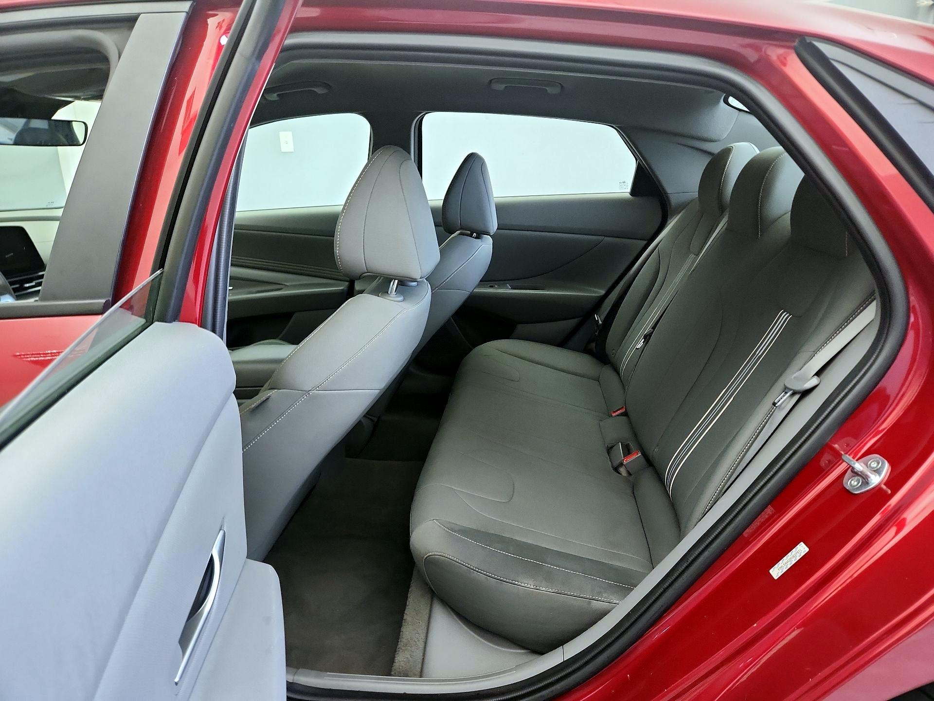 Thumbnail: 2023 Hyundai Elantra - 20